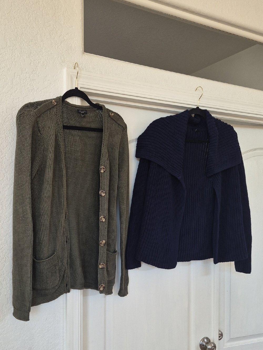 Bundle Of 2- Talbots 100% Cotton Knit Cardigans Sz Medium - Picture 10 of 15